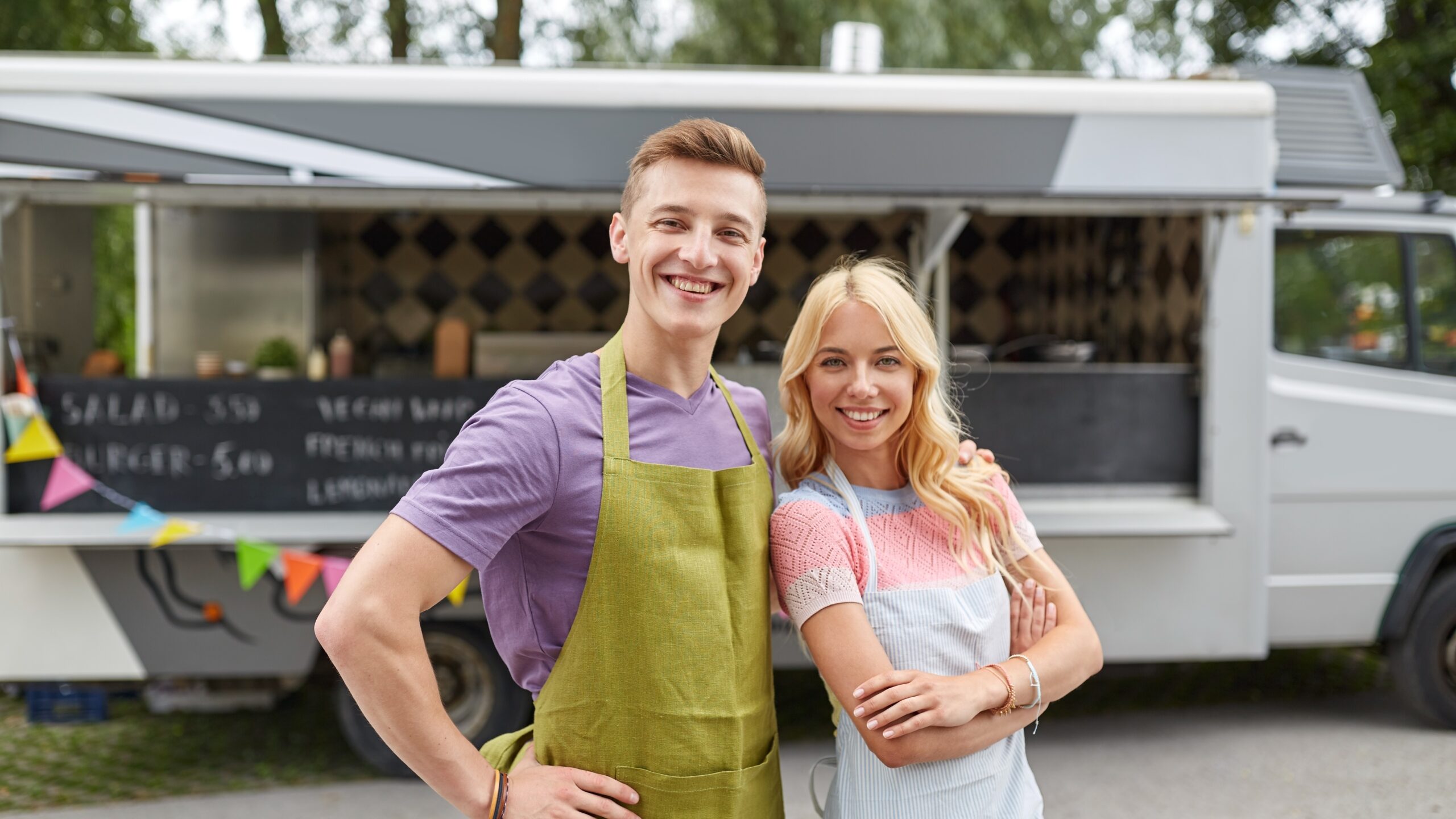 Jaka jest cena food trucka tych Państwa na zdjęciu?
